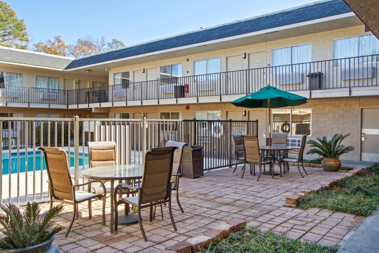 Capital O Hotel Richmond Hill/Savannah Area I-95 Экстерьер фото