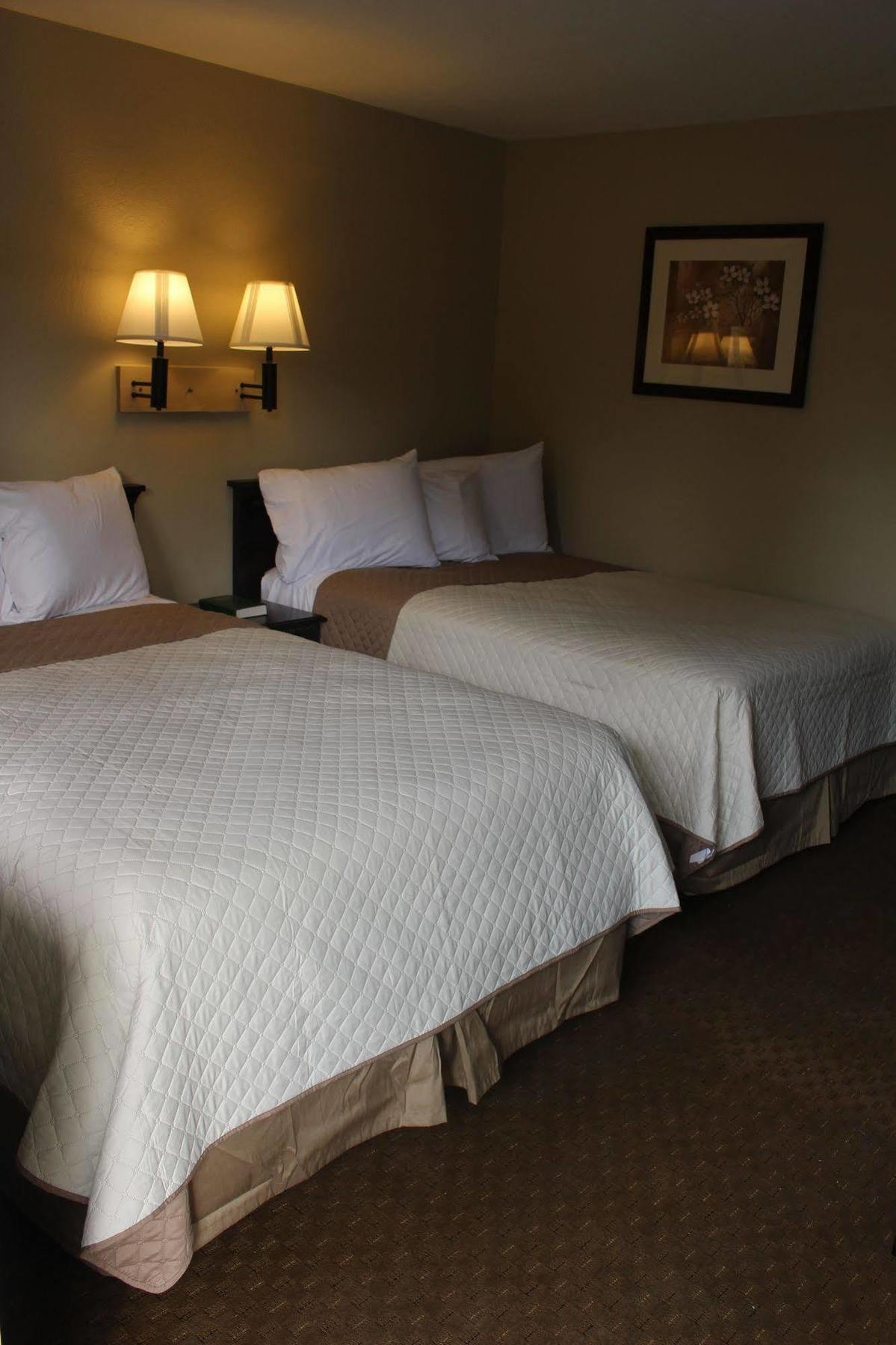 Capital O Hotel Richmond Hill/Savannah Area I-95 Экстерьер фото